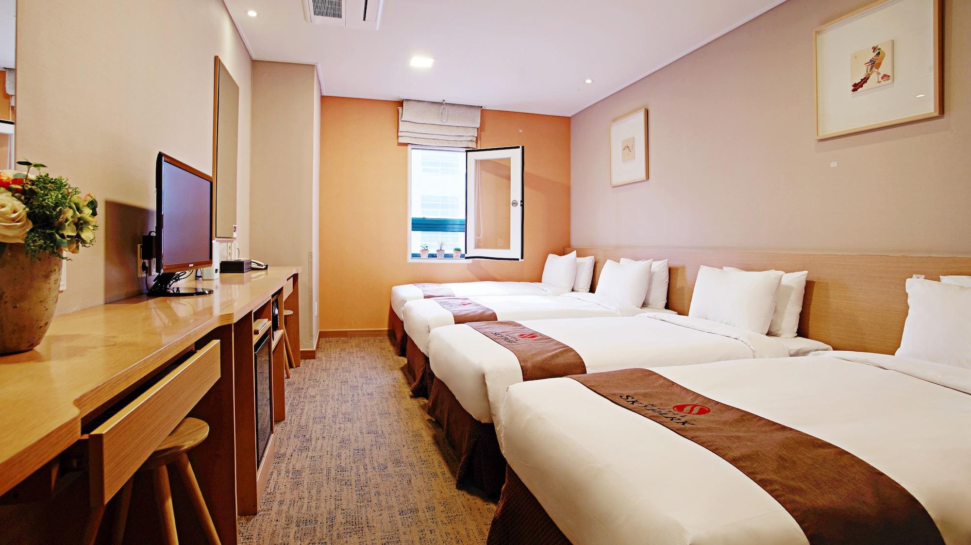 Hotel Skypark Myeongdong 3 Seul Dış mekan fotoğraf