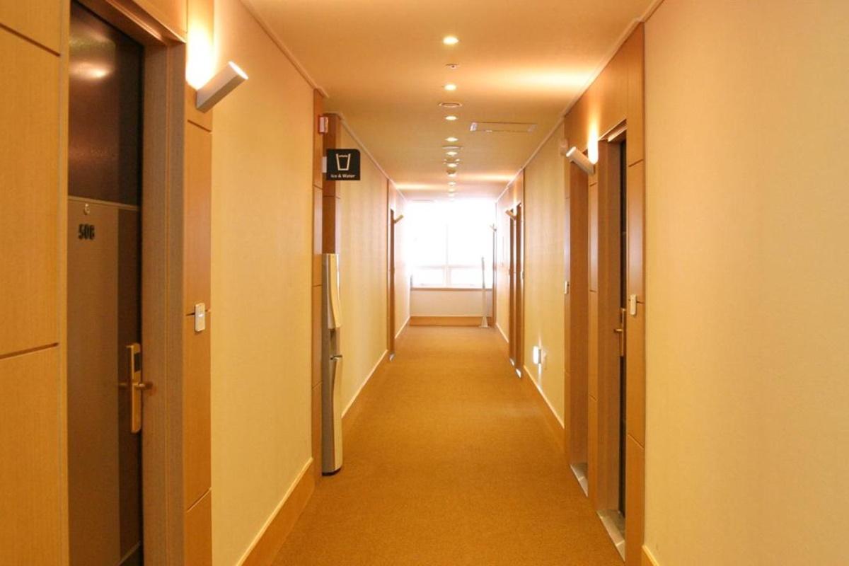 Hotel Skypark Myeongdong 3 Seul Dış mekan fotoğraf